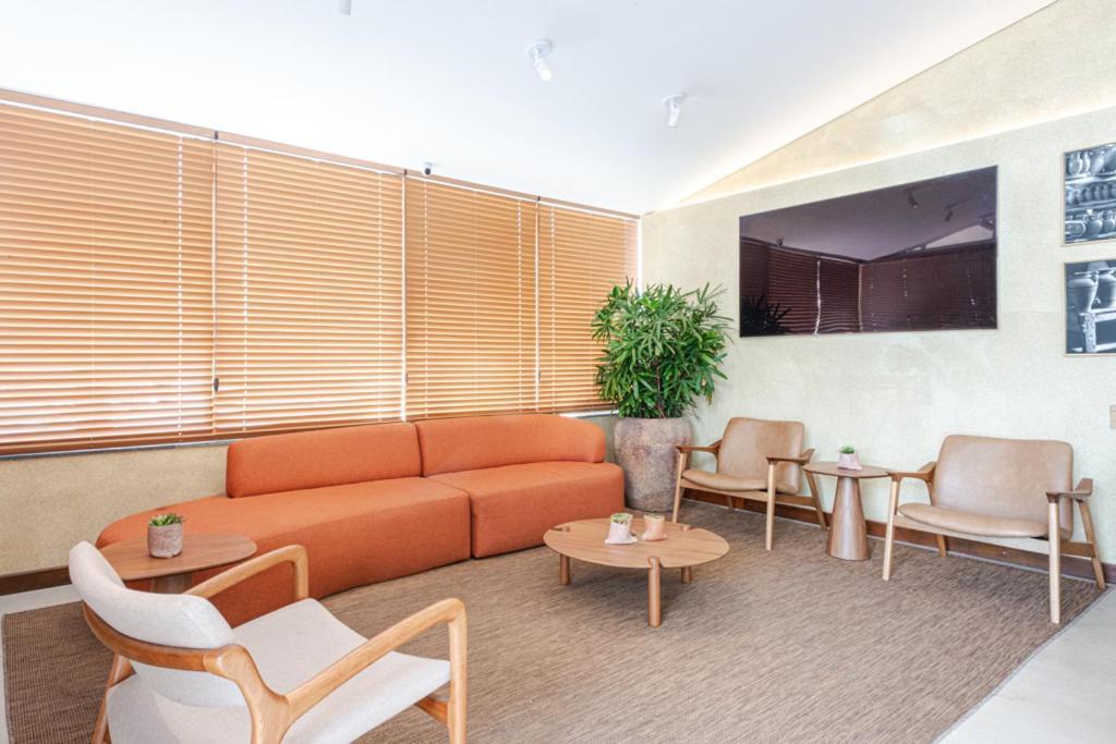 Malibu Plaza Hotel เลาโร เด เฟรย์ตัส ภายนอก รูปภาพ